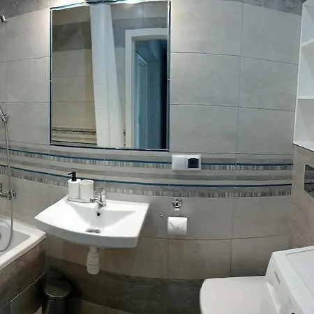 Queen Διαμέρισμα